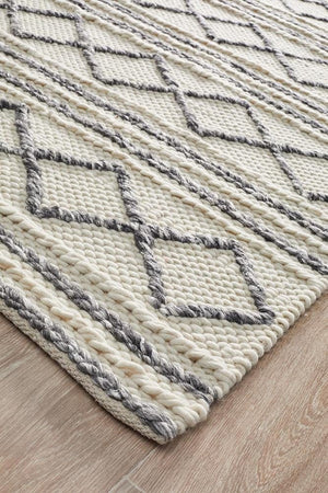 Leka Textured Woollen Rug White Grey